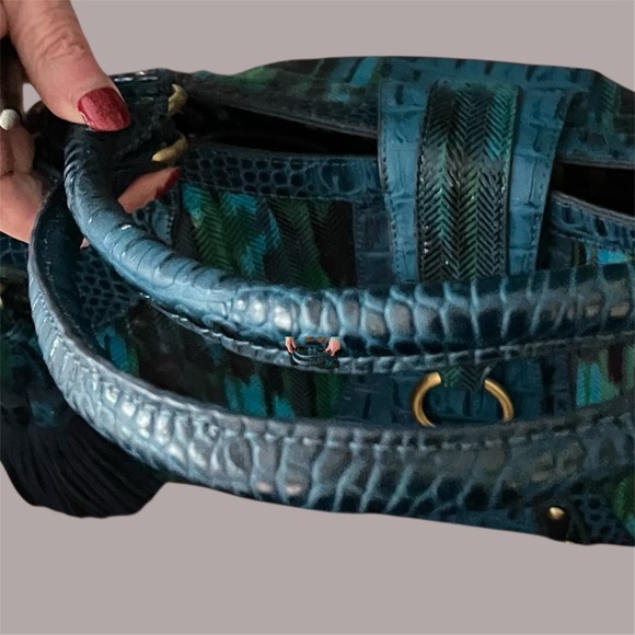Sharif Studio Shoulder Bag EUC Croc embossed with magnetic closure Retail $400 - Picture 7 of 8